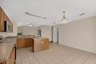 1629 Thornhill Ln, Little Elm, TX 75068 - Photo 15