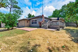 2400 Kent Cir, Greenville, TX 75402 - Photo 25