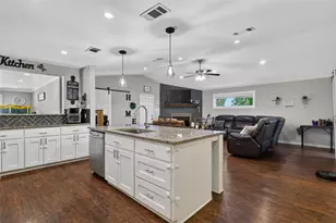 2400 Kent Cir, Greenville, TX 75402 - Photo 9