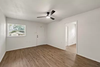 2112 Lasker Avenue, Waco, TX 76707 - Photo 5