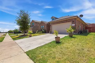 1112 Pacifica Trail, Cleburne, TX 76033 - Photo 3