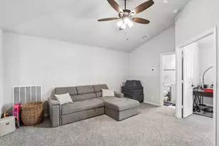 166 Martinique Dr, Lancaster, TX 75146 - Photo 19