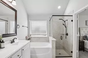 166 Martinique Dr, Lancaster, TX 75146 - Photo 13