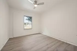 2314 Briarwood Ln, Carrollton, TX 75006 - Photo 7