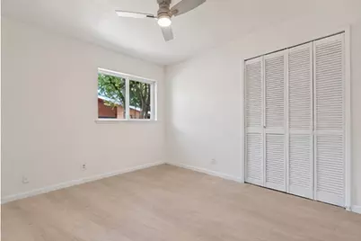 2314 Briarwood Lane, Carrollton, TX 75006 - Photo 15