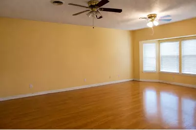5012 Wateka Drive, Dallas, TX 75209 - Photo 5