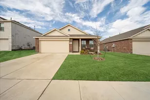 1005 Crestview Dr, Hutchins, TX 75141 - Photo 1