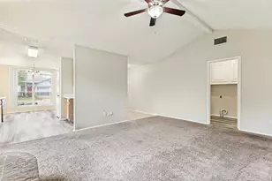 200 Cutting Horse Ln, Keller, TX 76248 - Photo 9