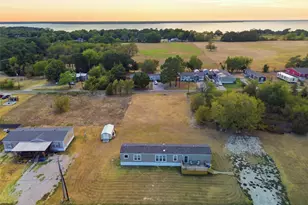 433 Anchor Ln, Gun Barrel City, TX 75156 - Photo 1