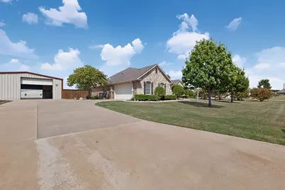 320 Brooks Drive, Nevada, TX 75173 - Photo 7