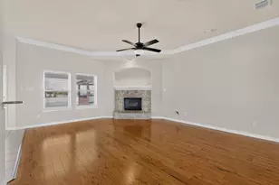 320 Brooks Dr, Nevada, TX 75173 - Photo 9