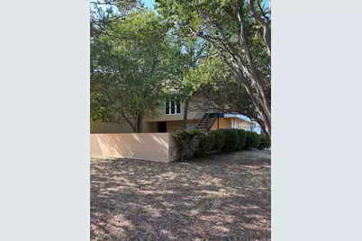 2126 Fleur De Lis Court, Arlington, TX 76012 - Photo 1