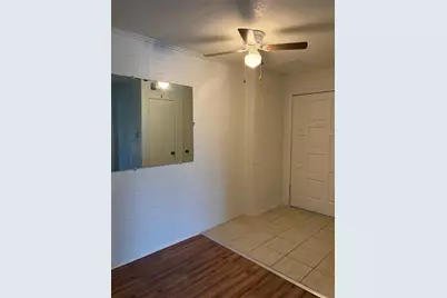 2126 Fleur De Lis Court, Arlington, TX 76012 - Photo 25