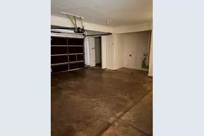 2126 Fleur De Lis Court, Arlington, TX 76012 - Photo 27