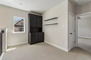 8615 Thorbrush Pl, Dallas, TX 75238 - Photo 21