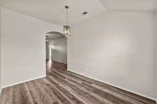 2032 Sunny Side Dr, Little Elm, TX 75068 - Photo 7