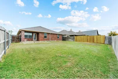 2032 Sunny Side Drive, Little Elm, TX 75068 - Photo 9