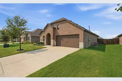 1102 Emerald Gate Drive, Princeton, TX 75407 - Photo 27