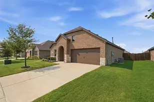 1102 Emerald Gate Dr, Princeton, TX 75407 - Photo 27