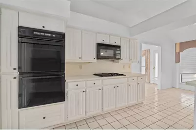 2703 Devonshire Drive, Carrollton, TX 75007 - Photo 15