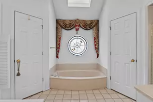 2703 Devonshire Dr, Carrollton, TX 75007 - Photo 23