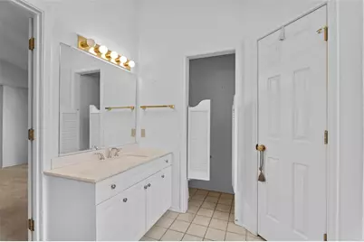 2703 Devonshire Drive, Carrollton, TX 75007 - Photo 25