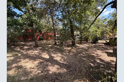 319 S Fisher Street, Gorman, TX 76454 - Photo 7