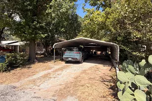 319 S Fisher St, Gorman, TX 76454 - Photo 5