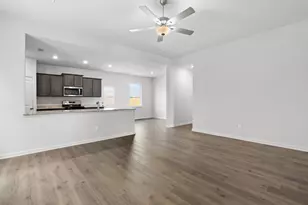 9672 Stranton Dr, Fort Worth, TX 76140 - Photo 3
