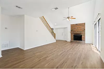 1922 Meadowview Court, Carrollton, TX 75010 - Photo 3