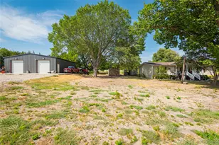 11487 County Rd 440, Princeton, TX 75407 - Photo 23