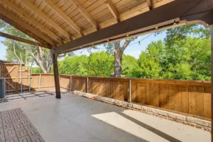 1833 Brookview Dr, Carrollton, TX 75007 - Photo 27