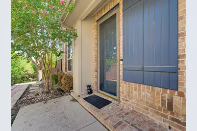 1833 Brookview Drive, Carrollton, TX 75007 - Photo 3