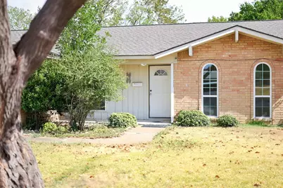 4207 Rainier Street, Irving, TX 75062 - Photo 1
