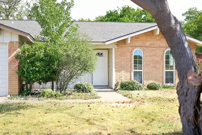 4207 Rainier Street, Irving, TX 75062 - Photo 3