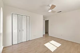 4207 Rainier St, Irving, TX 75062 - Photo 35