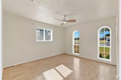 4207 Rainier Street, Irving, TX 75062 - Photo 33