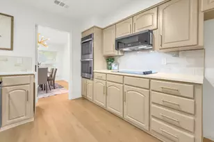 2633 Locksley, Irving, TX 75061 - Photo 17