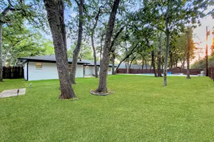 2633 Locksley, Irving, TX 75061 - Photo 35