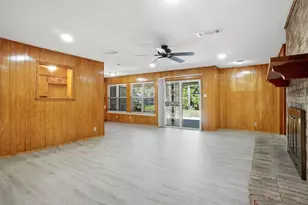 832 Overhill Dr, Hurst, TX 76053 - Photo 3