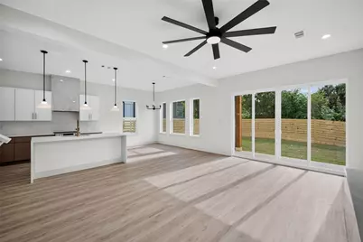 341 Bonnie View Road, Dallas, TX 75203 - Photo 11