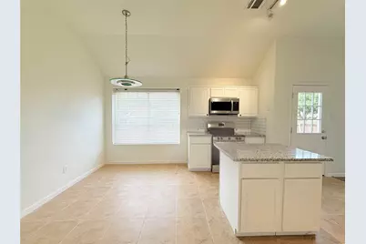 7960 Salmon Run Way, Fort Worth, TX 76137 - Photo 15