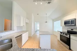 7960 Salmon Run Way, Fort Worth, TX 76137 - Photo 13