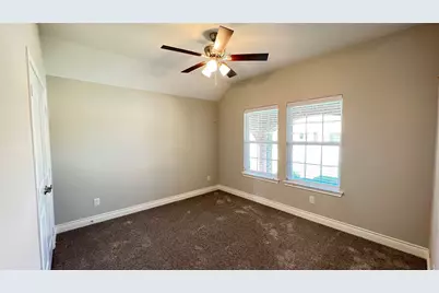 803 Ransom Way, Greenville, TX 75402 - Photo 9
