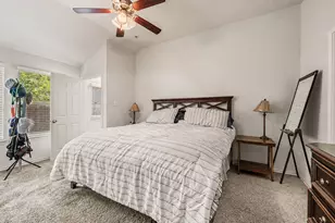 1800 Kings Cross Dr, Lancaster, TX 75134 - Photo 15