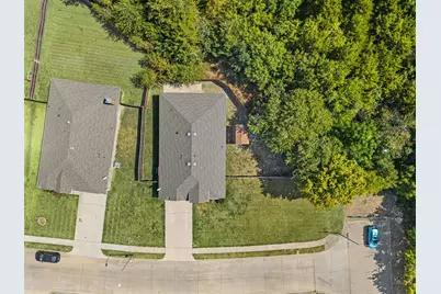 1800 Kings Cross Drive, Lancaster, TX 75134 - Photo 27