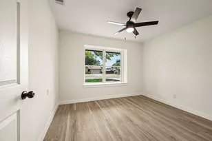 1003 Summit Cir, Carrollton, TX 75006 - Photo 15