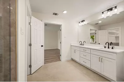 1003 Summit Circle, Carrollton, TX 75006 - Photo 13