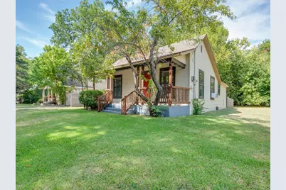 541 Denison Street, Gainesville, TX 76240 - Photo 1
