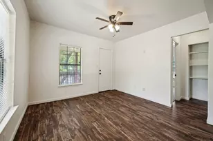 541 Denison St, Gainesville, TX 76240 - Photo 5